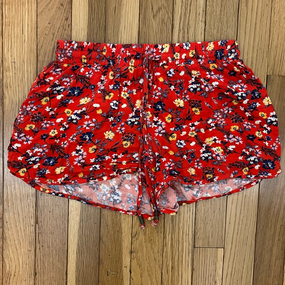 Floral summer shorts (juniors)